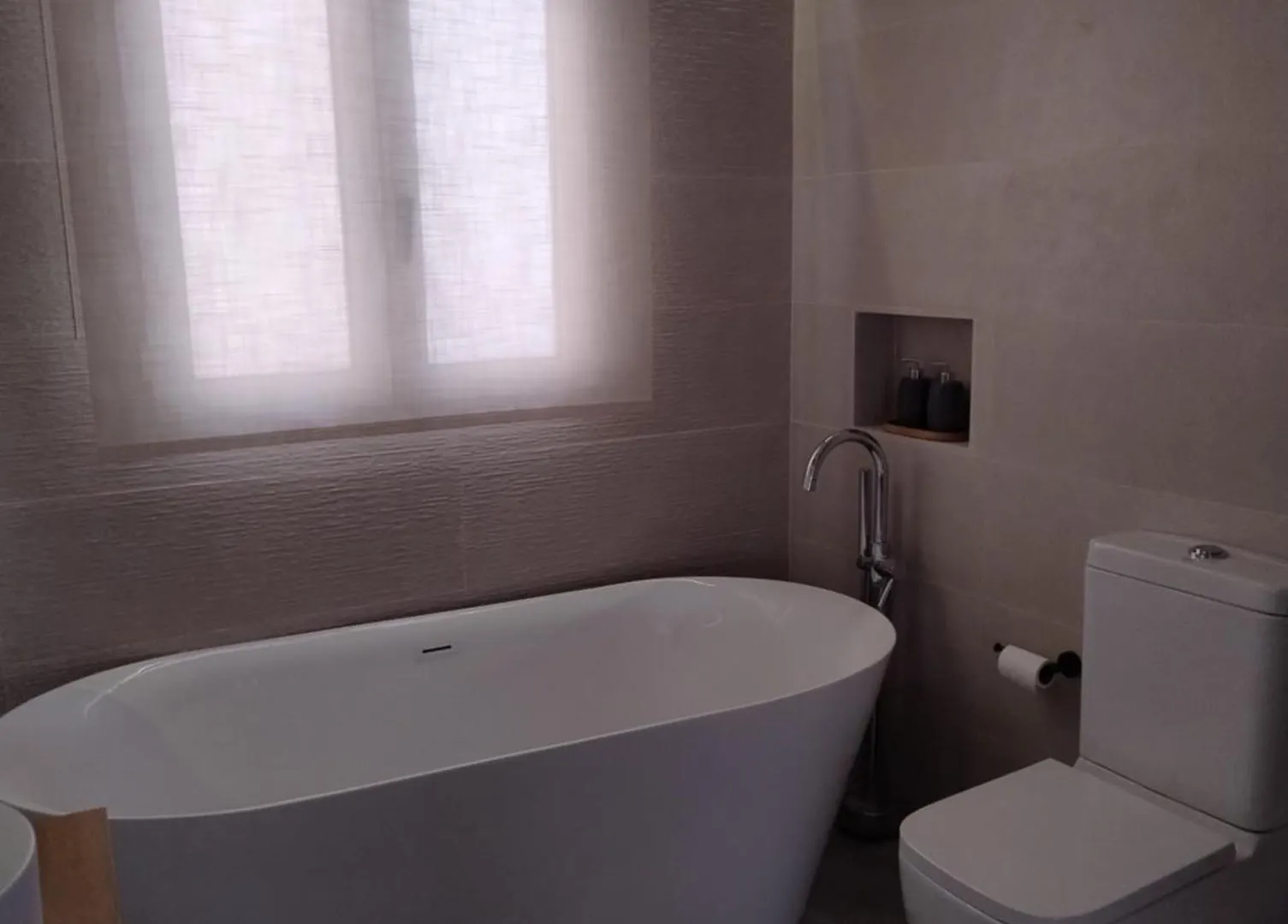 Apartment Comfy Stylish Stay In Malaga